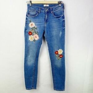 Zara Floral Embroidered Jeans